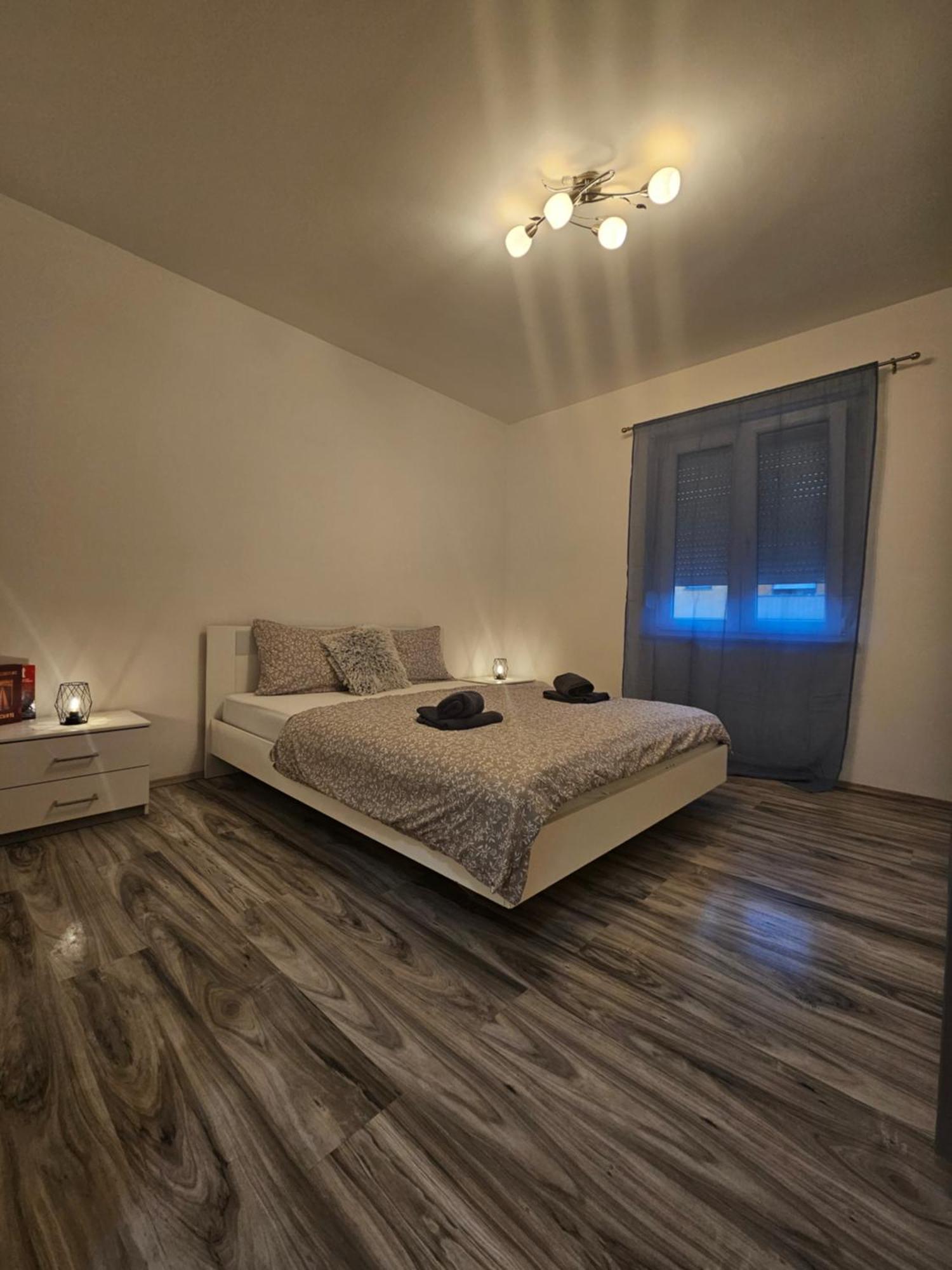 Apartman Smit 乌马格 外观 照片